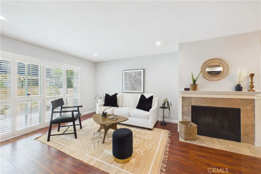 9253 Walker Street photo 2