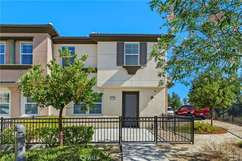 40410 Calle Real photo 4