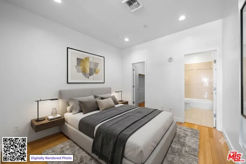 3810 Wilshire Boulevard #1801 photo 10