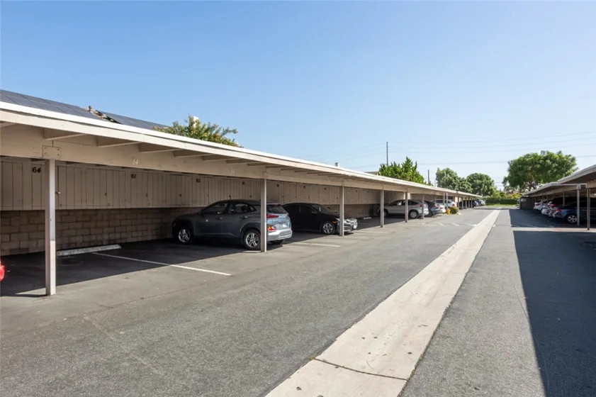 2815 S Fairview #G photo 25