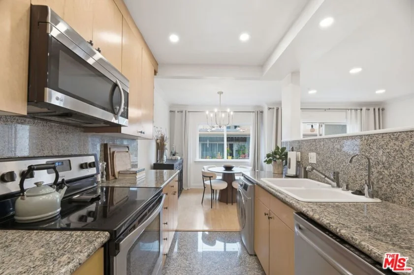 11718 Darlington Avenue #7 photo 11