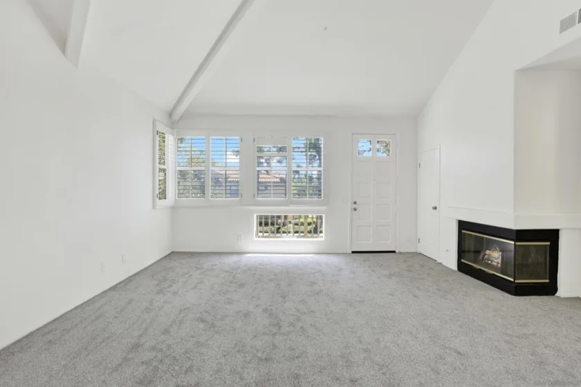 13450 Savanna photo 14