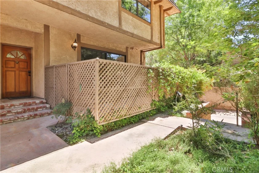 6201 Valley Circle Boulevard #6 photo 1