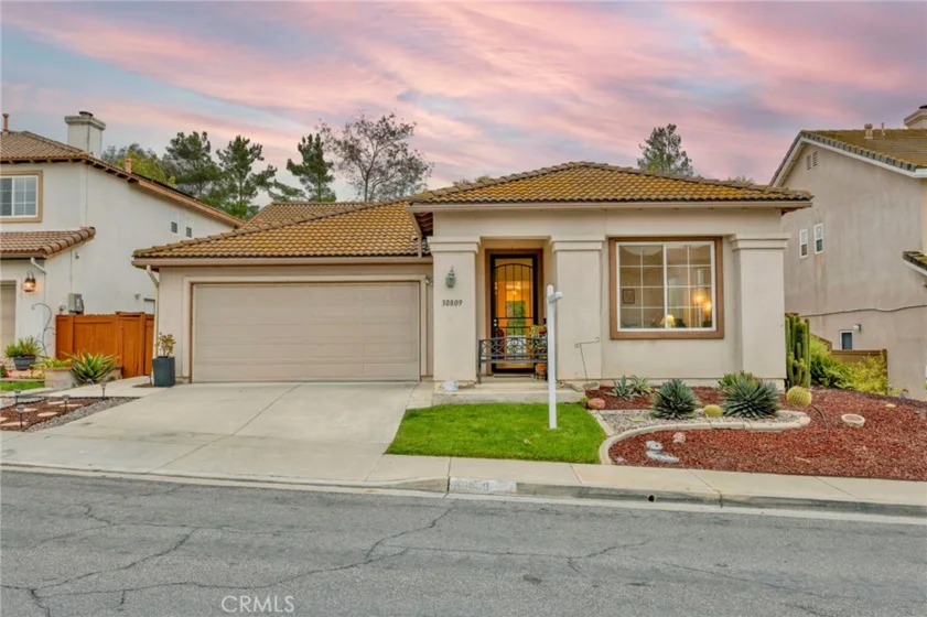 30809 Point Woods Court photo 1