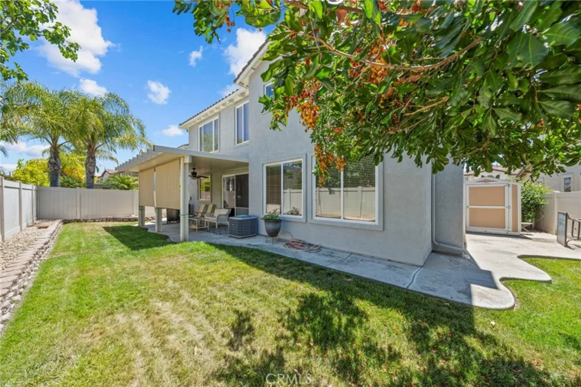 45729 Elm Place photo 42