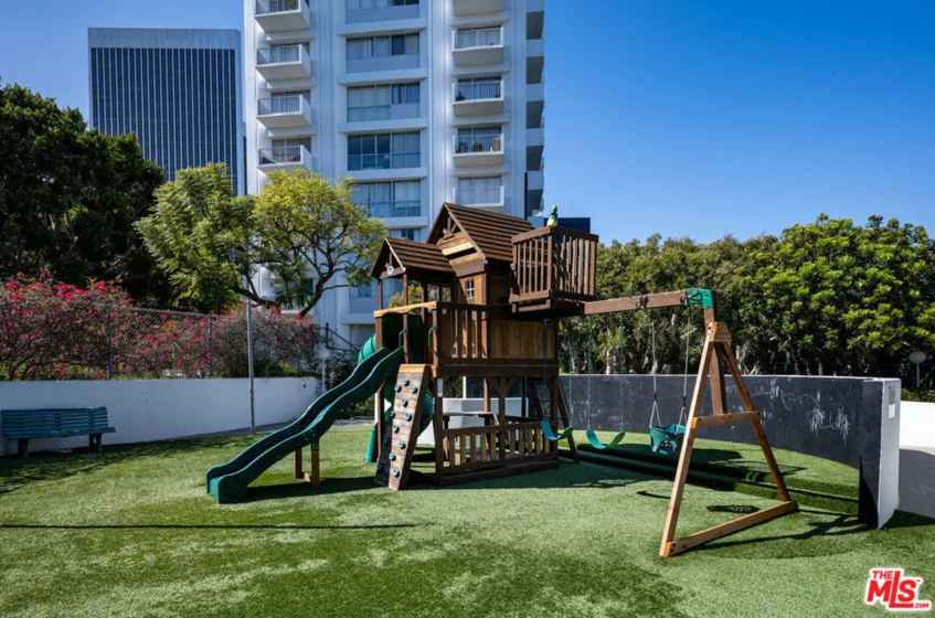 2160 Century Park East #804 photo 20