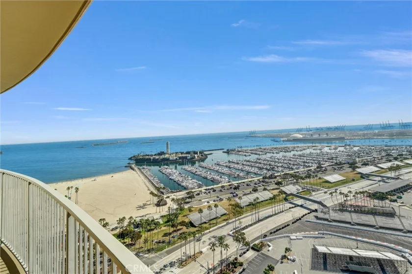 700 E Ocean #3107 photo 24