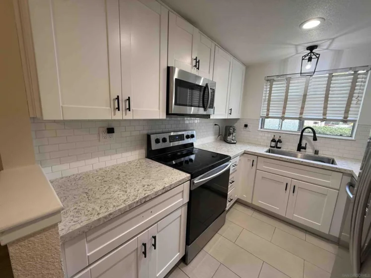 715 Eastshore Terrace #41 photo 7
