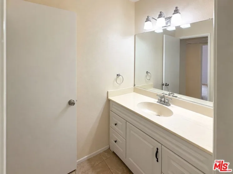 18645 Hatteras Street #263 photo 7