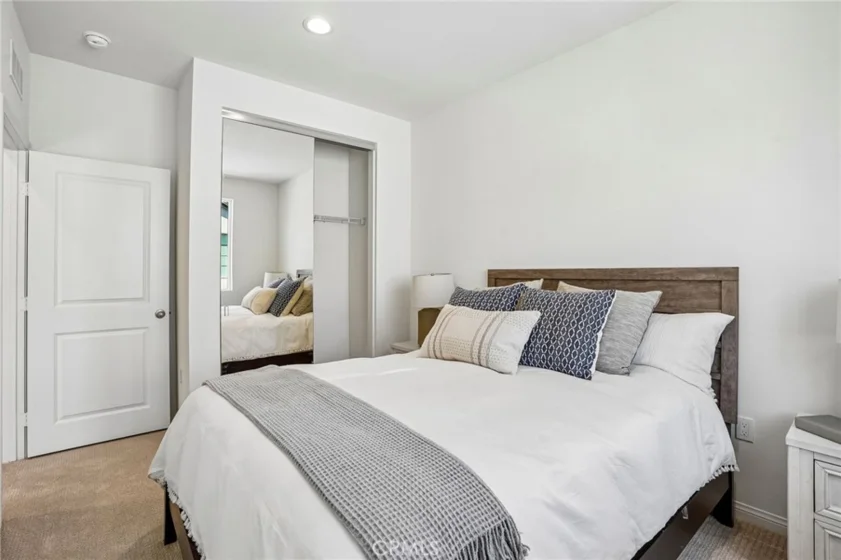 5876 Linden Ave Avenue #9 photo 21