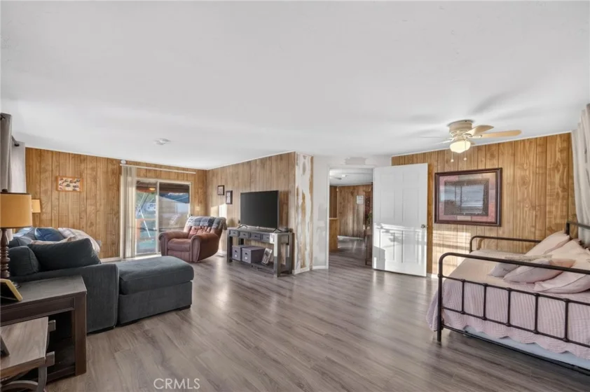 41926 Juniper photo 15