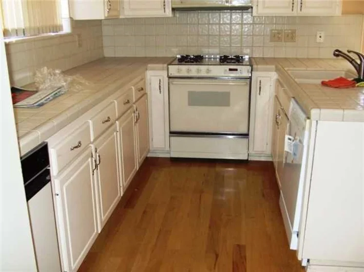 134 W Walnut Avenue #A photo 1