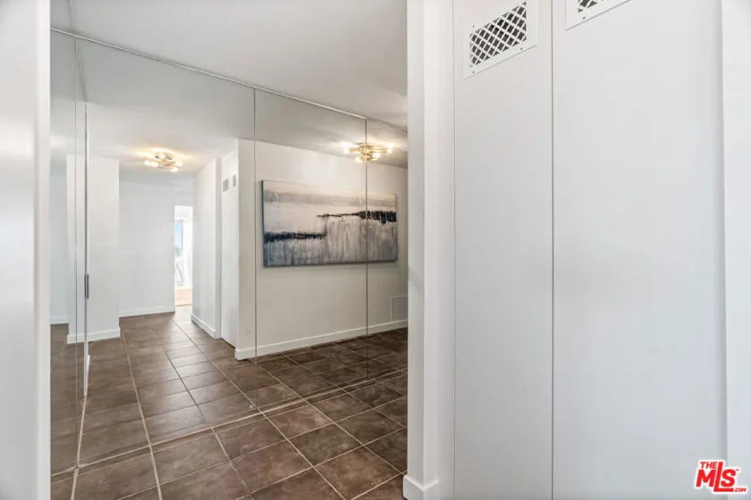 1155 N La Cienega Boulevard #508 photo 12