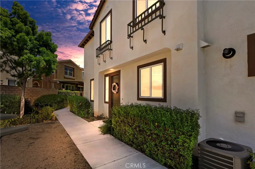 43089 Avenida Amistad photo