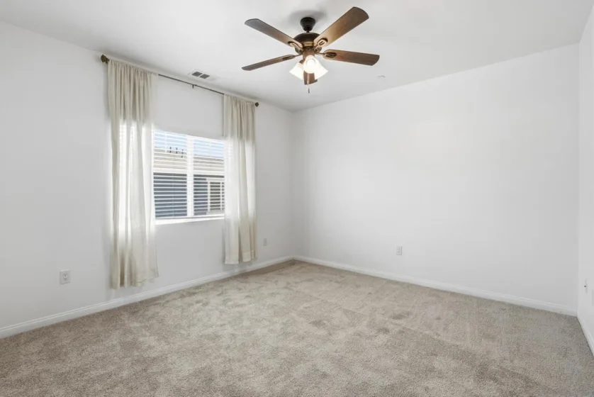 1329 Holly Avenue photo 19