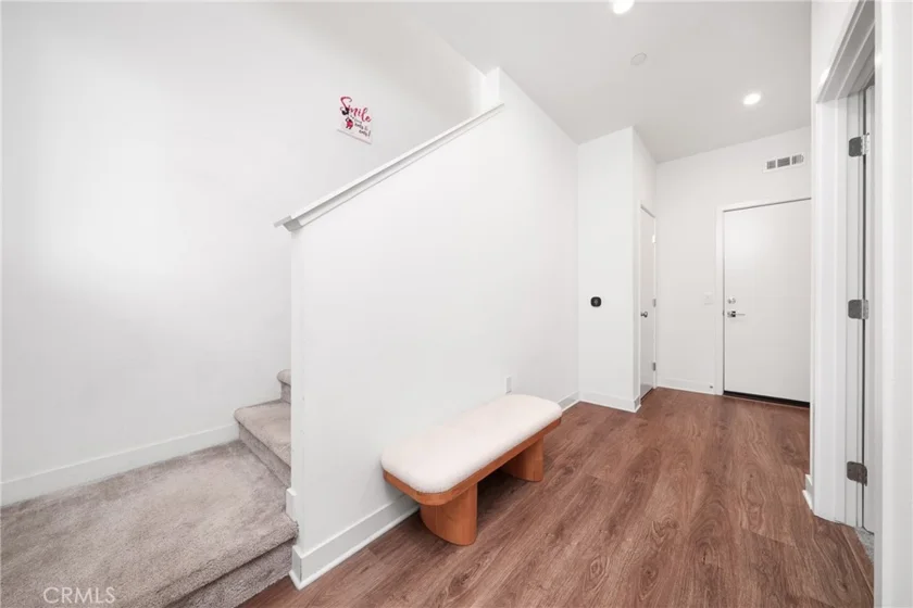 1602 W Bushell photo 10