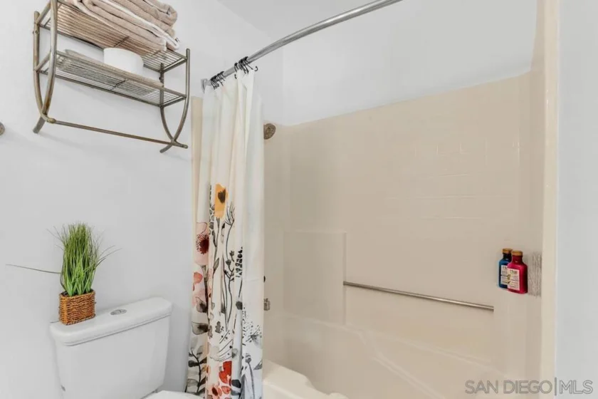 11235 Avenida De Los Lobos #C photo 23