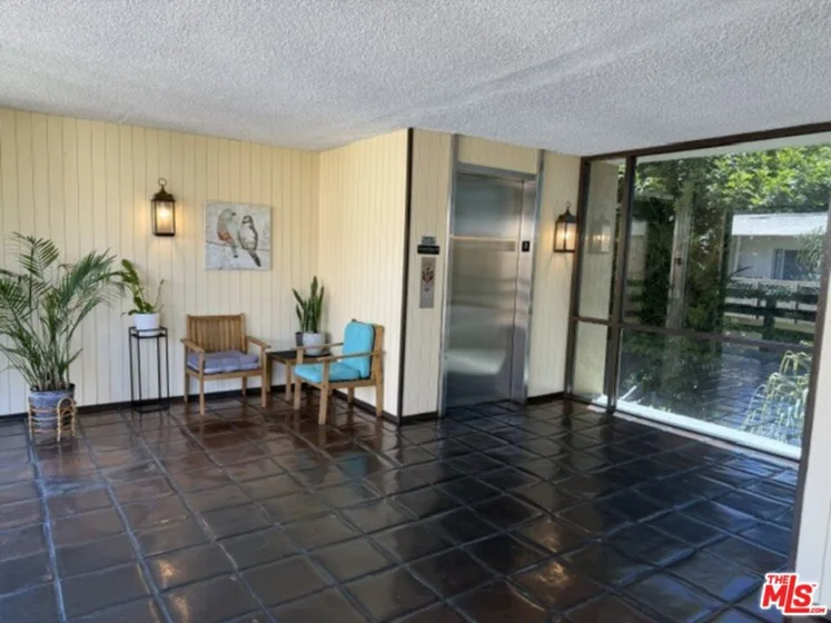 320 S Ardmore Avenue #314 photo 7