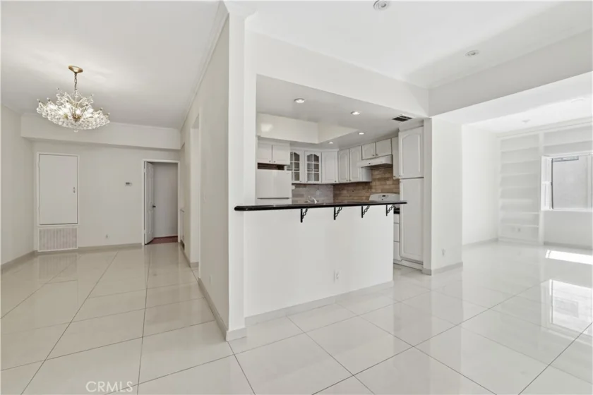 1338 Amherst #102 photo 7
