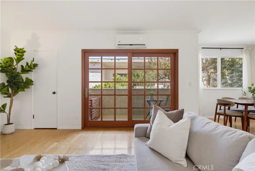 852 15th Street #5 photo 3