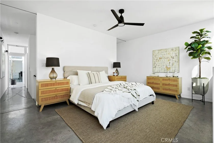 1121 Abbot Kinney photo 21