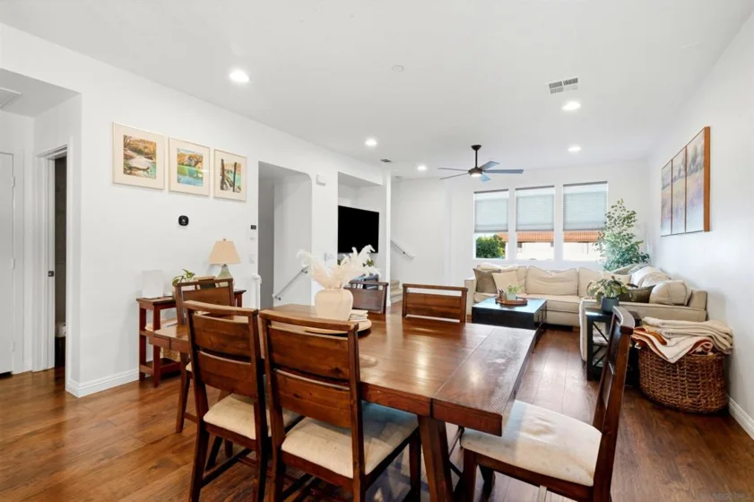325 Royal Gln #608 photo 11
