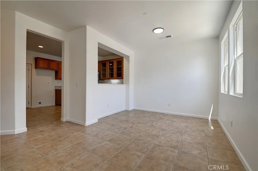26287 Iris Avenue #E photo 5