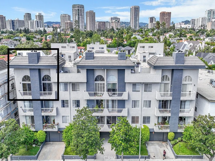 10465 Eastborne Avenue #PH 304 photo 1