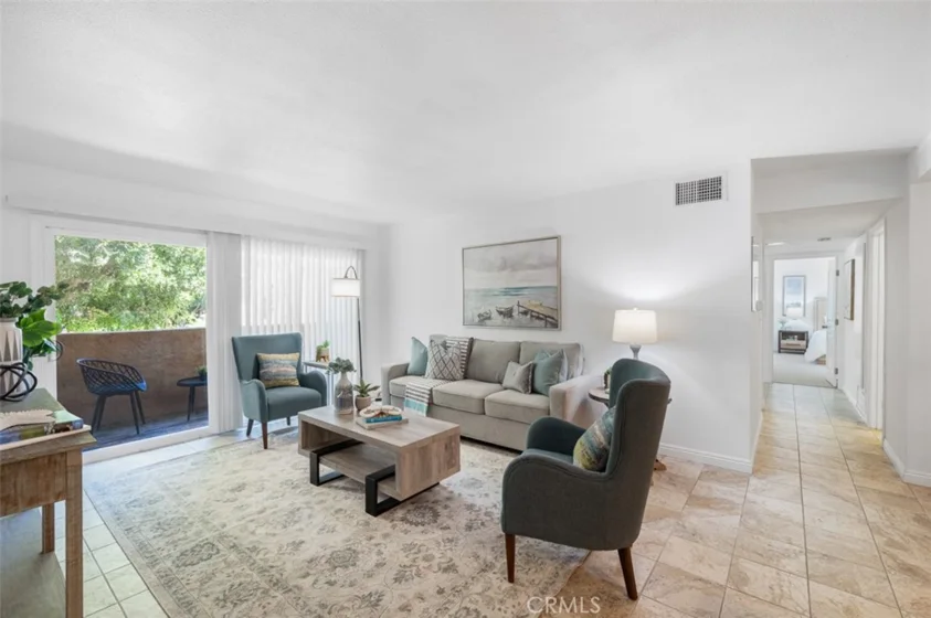 1001 W Macarthur Boulevard #96 photo 1