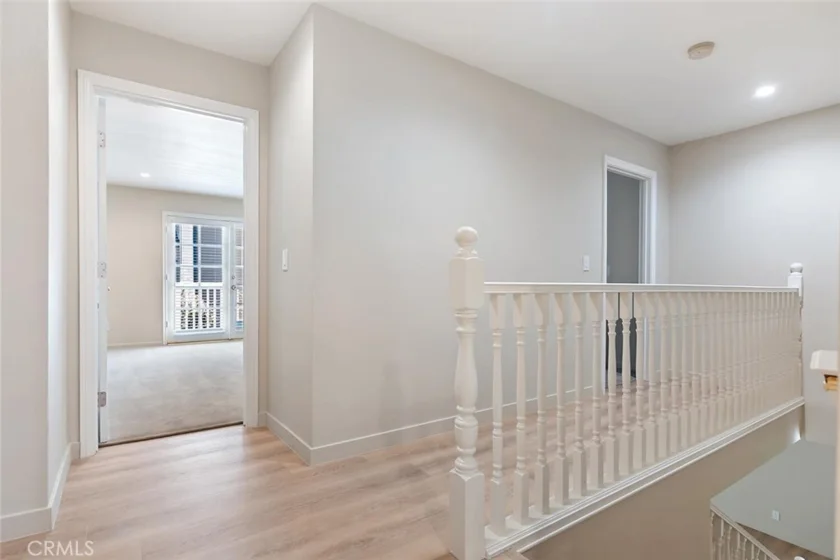 18850 Hatteras #5 photo 17