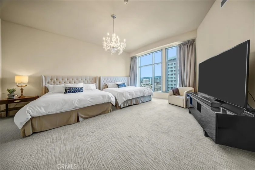 10776 Wilshire Boulevard #901 photo 16