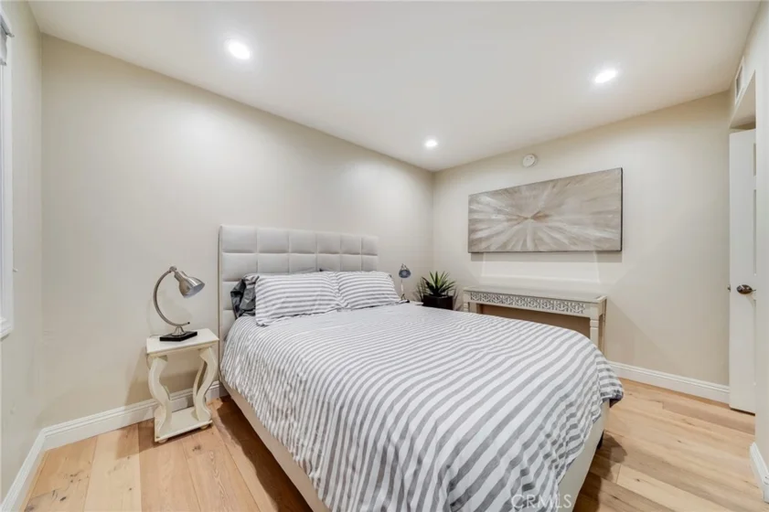 247 Calliope Street photo 14