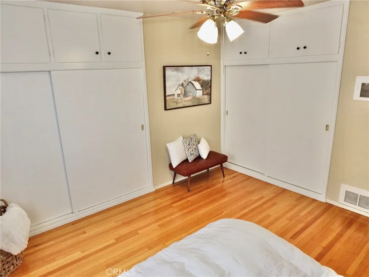 1724 E 1st Street #9 photo 24