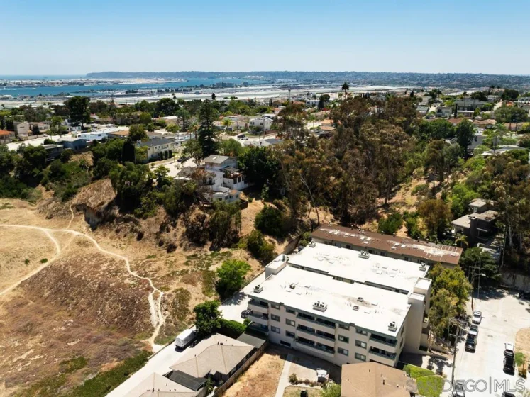 917 Torrance #19 photo 21