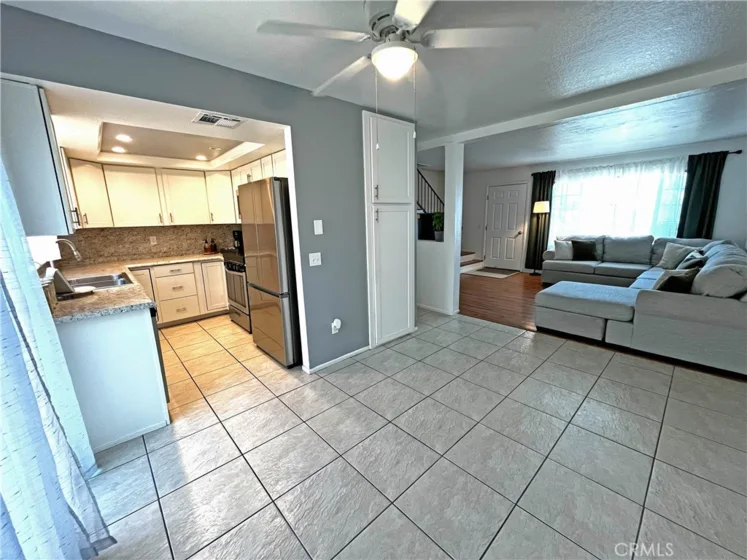 24109 Fir photo 17