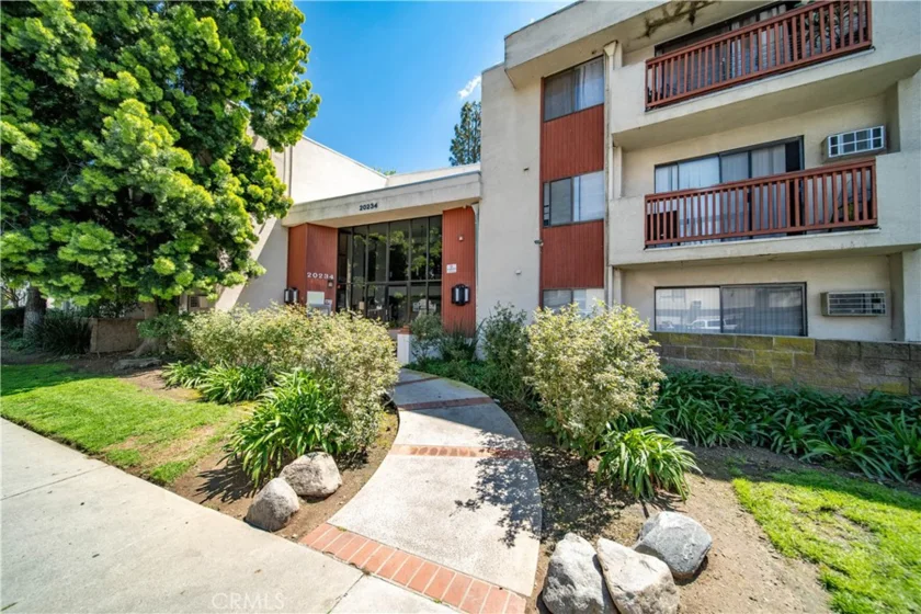 20234 Cantara Street #121 photo 1