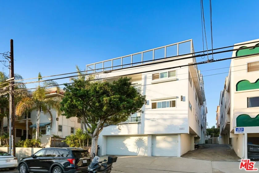 2431 3rd Street #7 photo 21