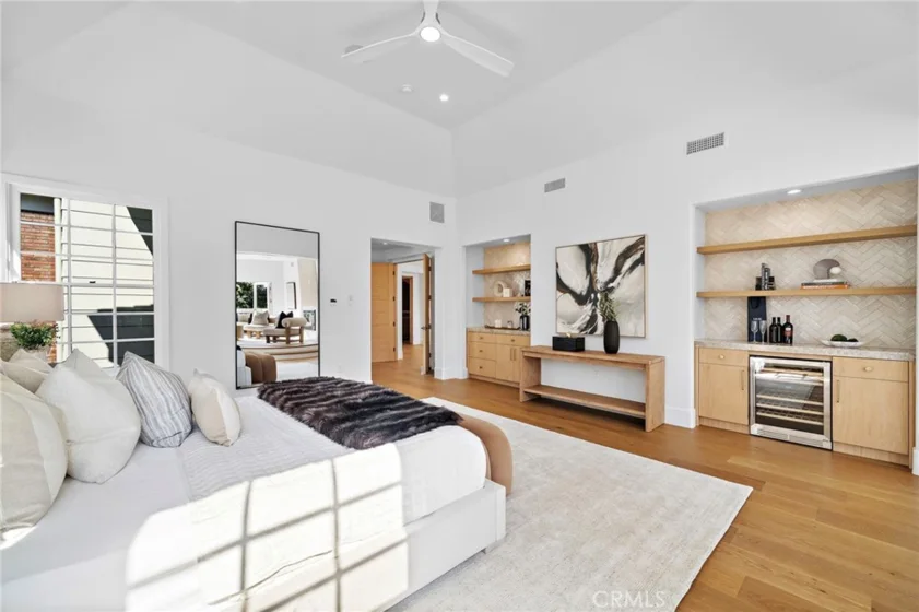 50 Belcourt photo 36