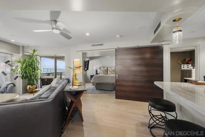 100 Harbor Drive #1906 photo 28