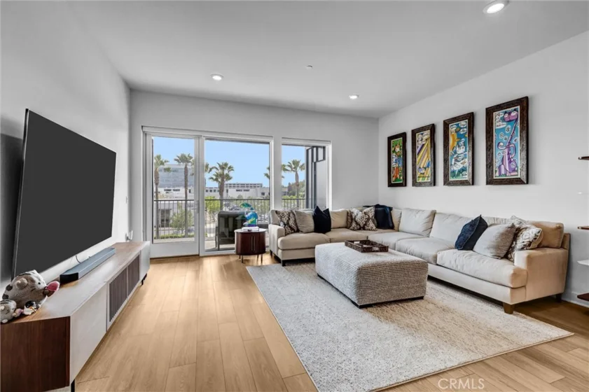2307 Rivington photo 4