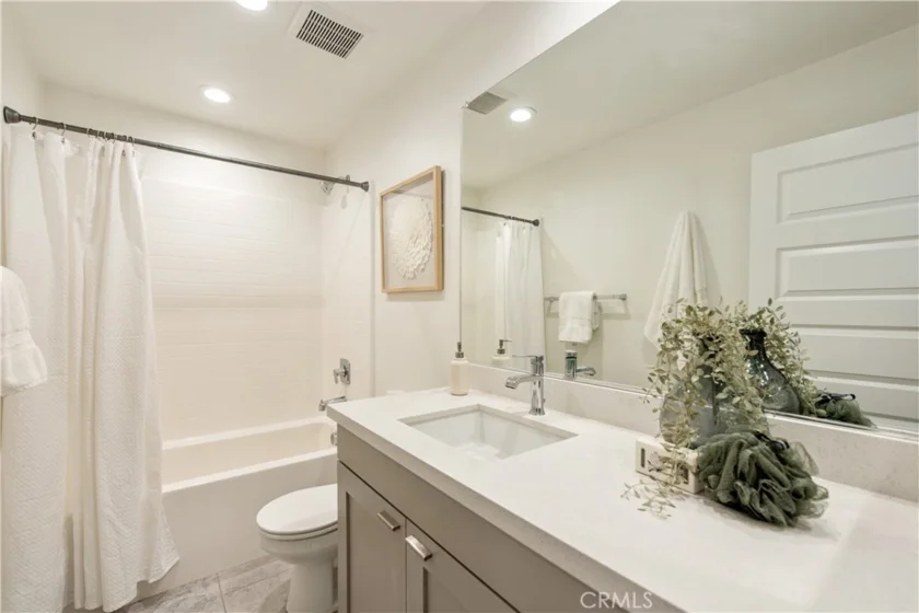 2870 N Glassell photo 29