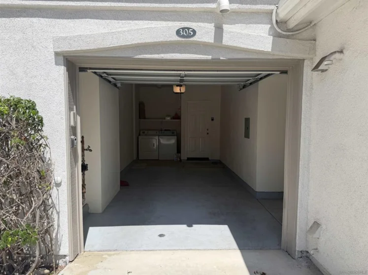 845 Harbor Cliff Way #305 photo 31