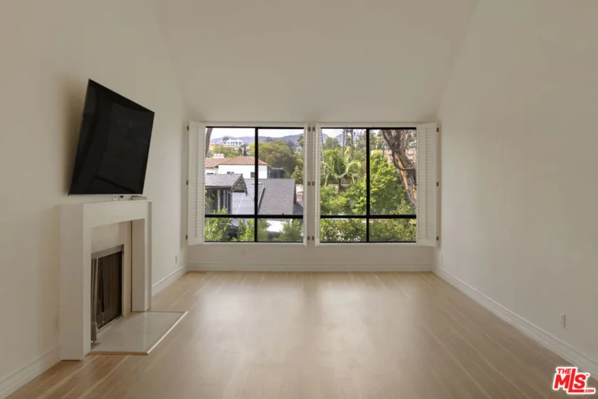 1900 Vine Street #403 photo 24