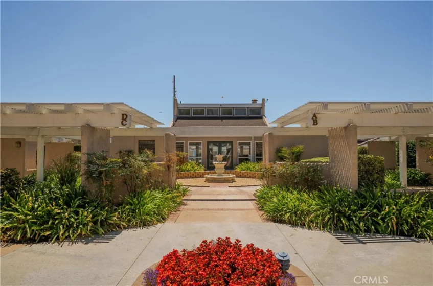 2900 Madison photo 18