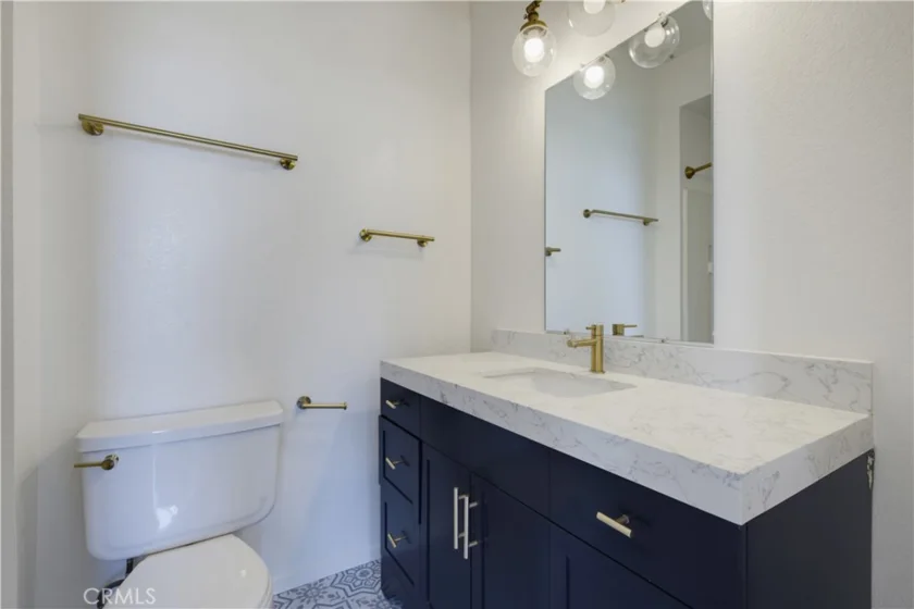 555 Maine Avenue #207 photo 7