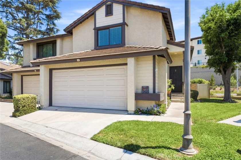 5050 Canyon Crest #18 photo 35