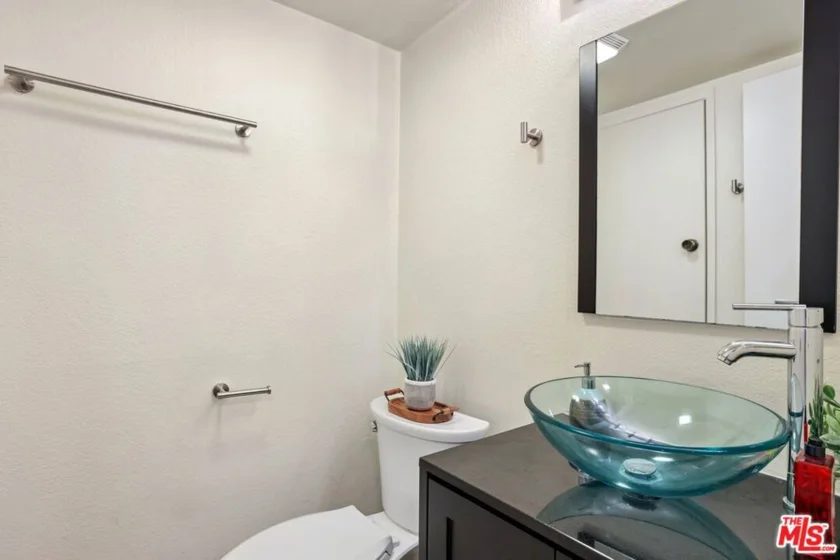 1444 W 227th Street #11 photo 5