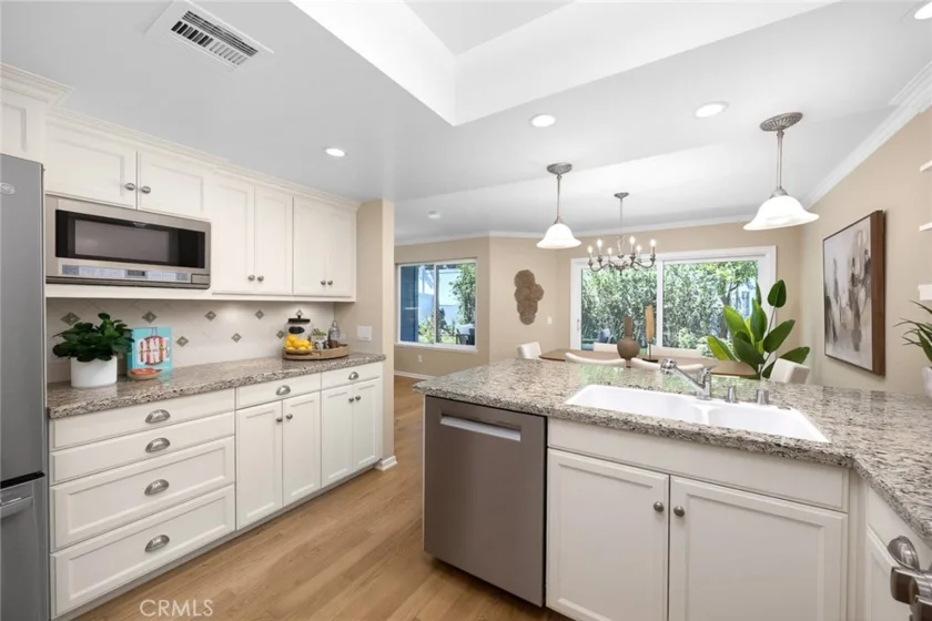 1518 Creekside Court #A photo 12