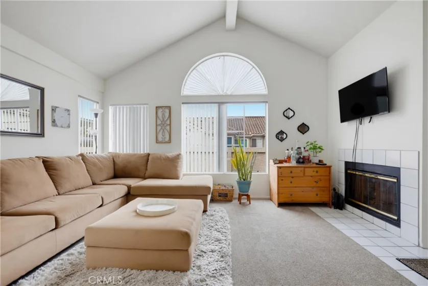 4581 Warner #302 photo 8