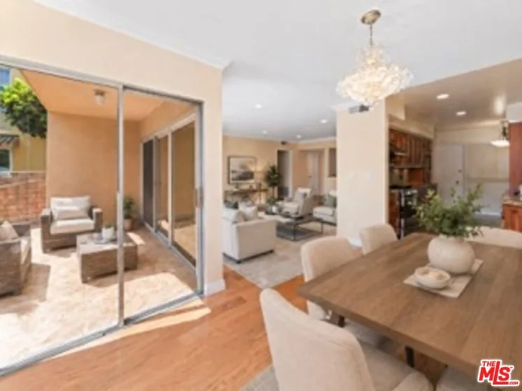 6225 Coldwater Canyon Avenue #112 photo 12